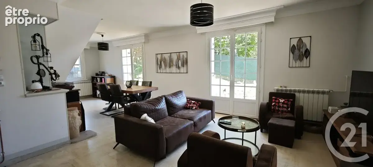 Maison 7 pièces 138 m² à vendre à La Chapelle-Du-Noyer (28200) - photo 2