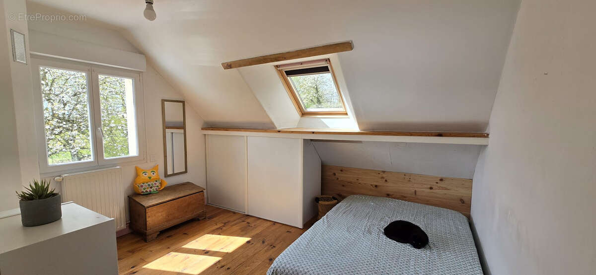 Maison à L'ABERGEMENT-SAINTE-COLOMBE