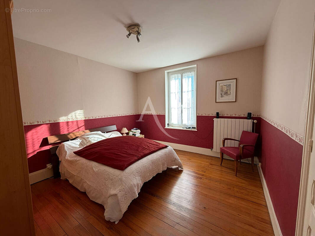 Maison à BOURG-EN-BRESSE