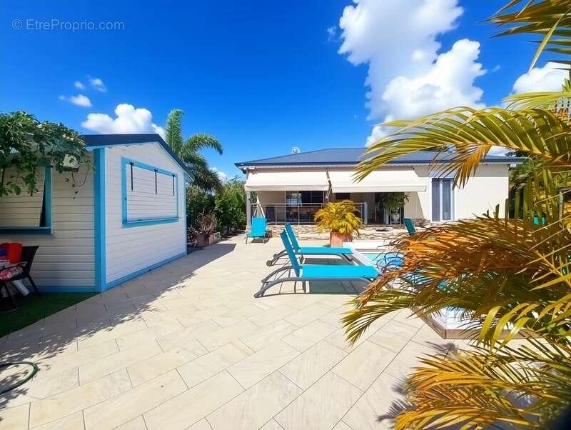 Maison à SAINTE-ANNE