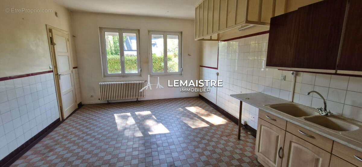 Maison à vendre - Yvetot - 96 m² - 3 chambres - Jardin - photo 3