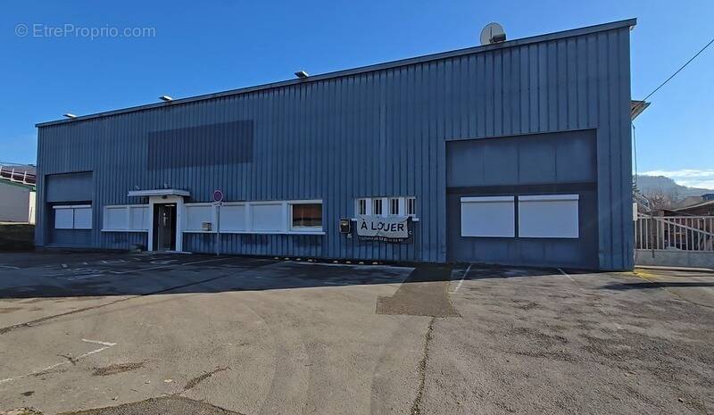 Commerce à LONS-LE-SAUNIER