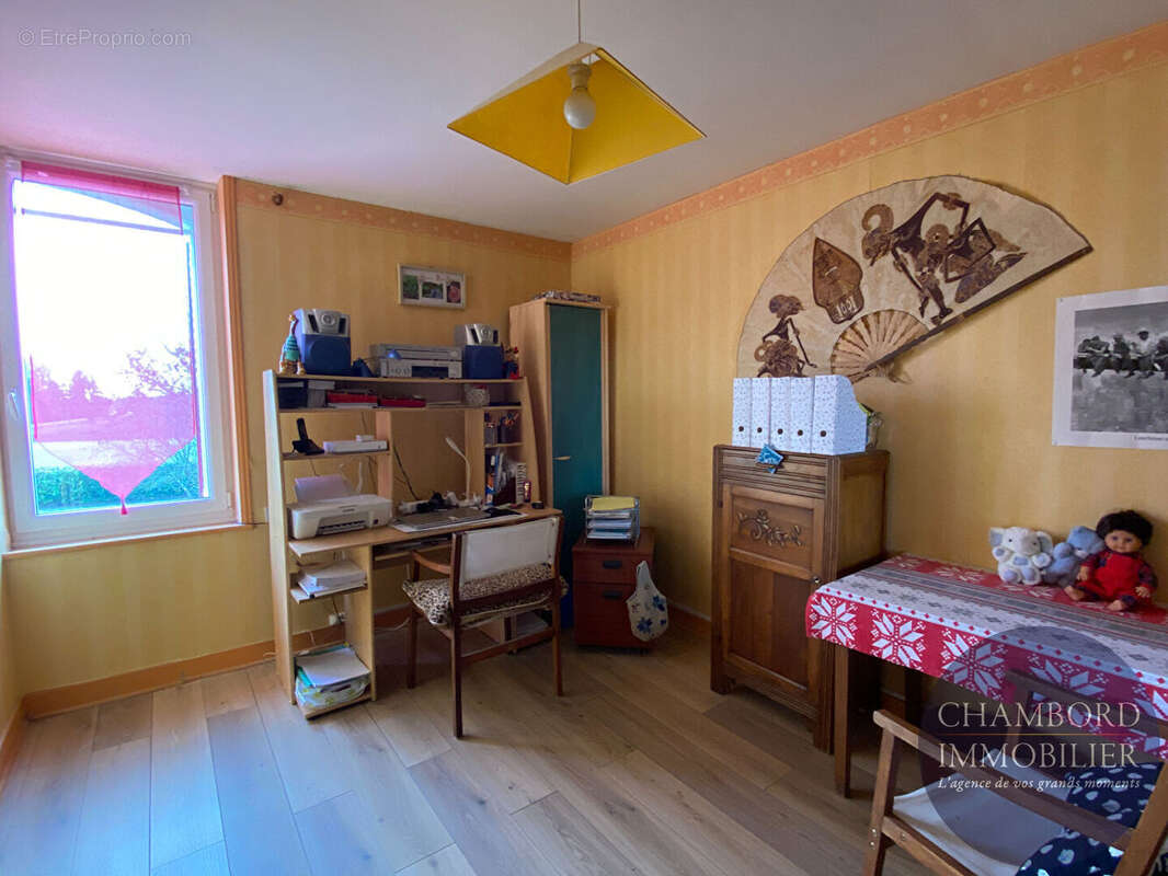 Maison à CONTRES