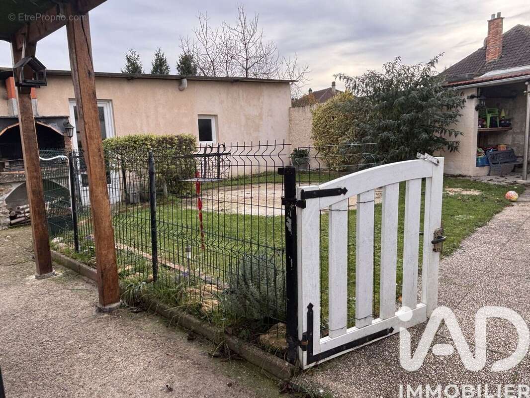 Photo 9 - Maison à ELINCOURT-SAINTE-MARGUERITE