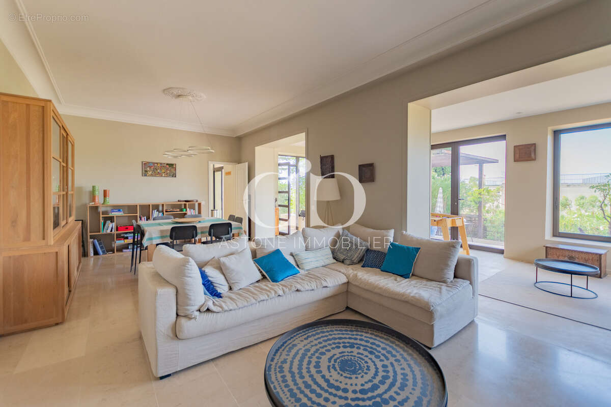 Appartement à CASSIS