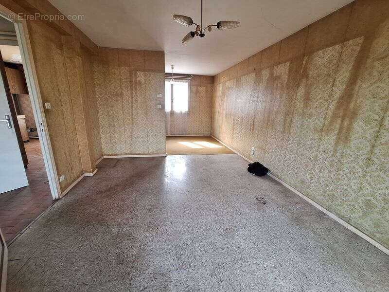 Maison à BIARS-SUR-CERE