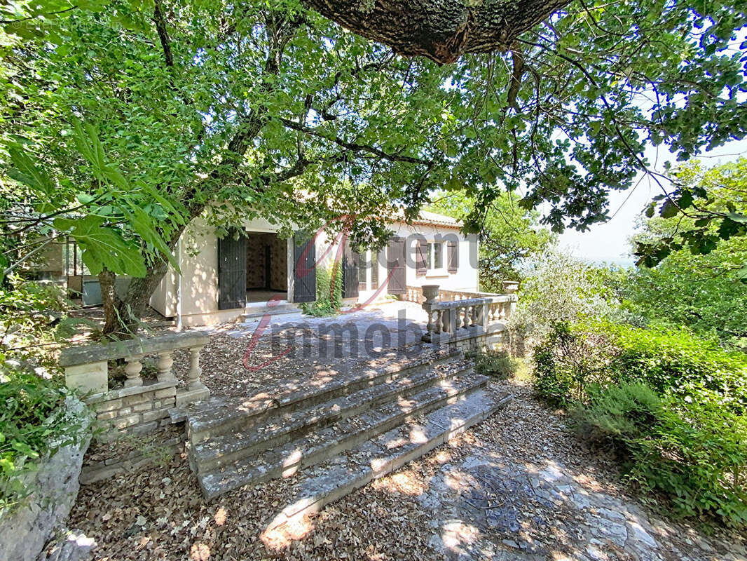Maison à Gordes avec une vue splendide sur les villages du Luberon - photo 9