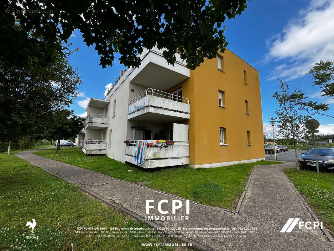 Appartement à AMBES