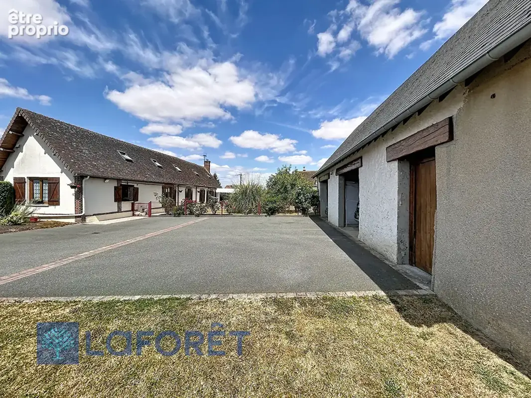 Maison et dépendances PISEUX - photo 3