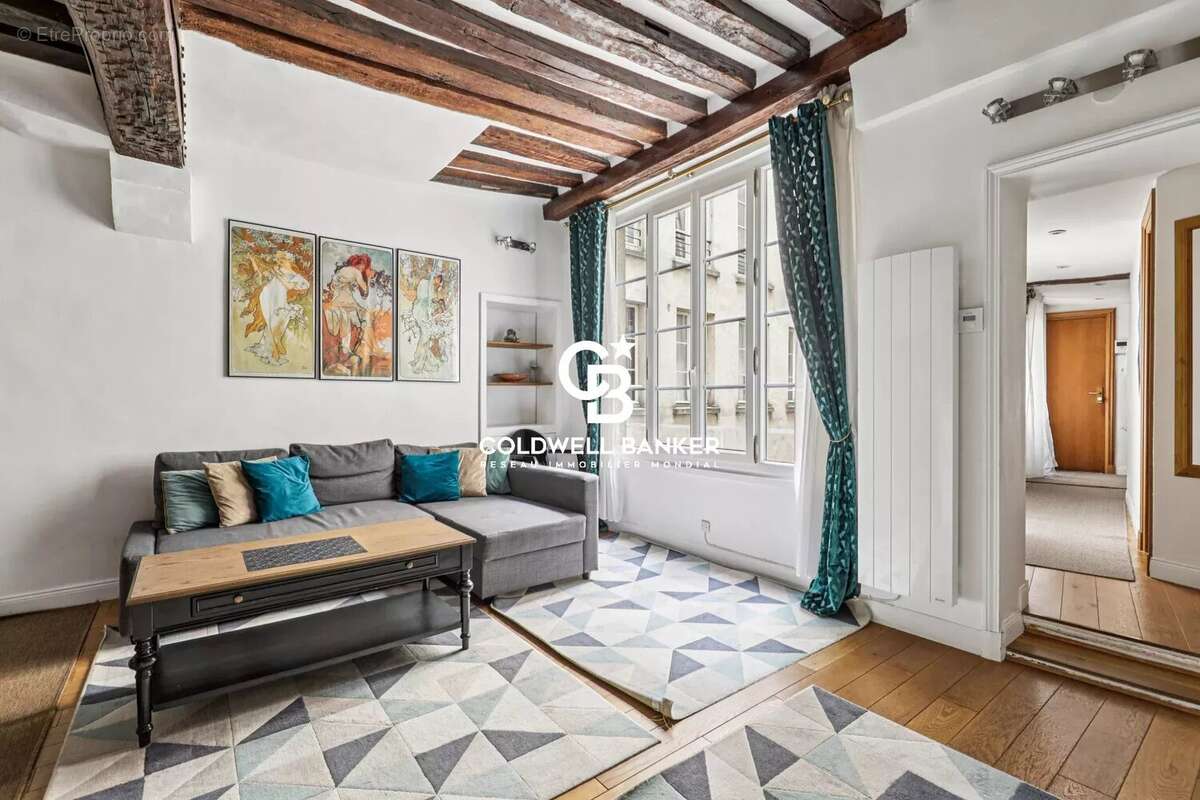 Appartement à PARIS-4E