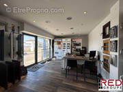 LOCAL COMMERCIAL - Commerce à VENELLES