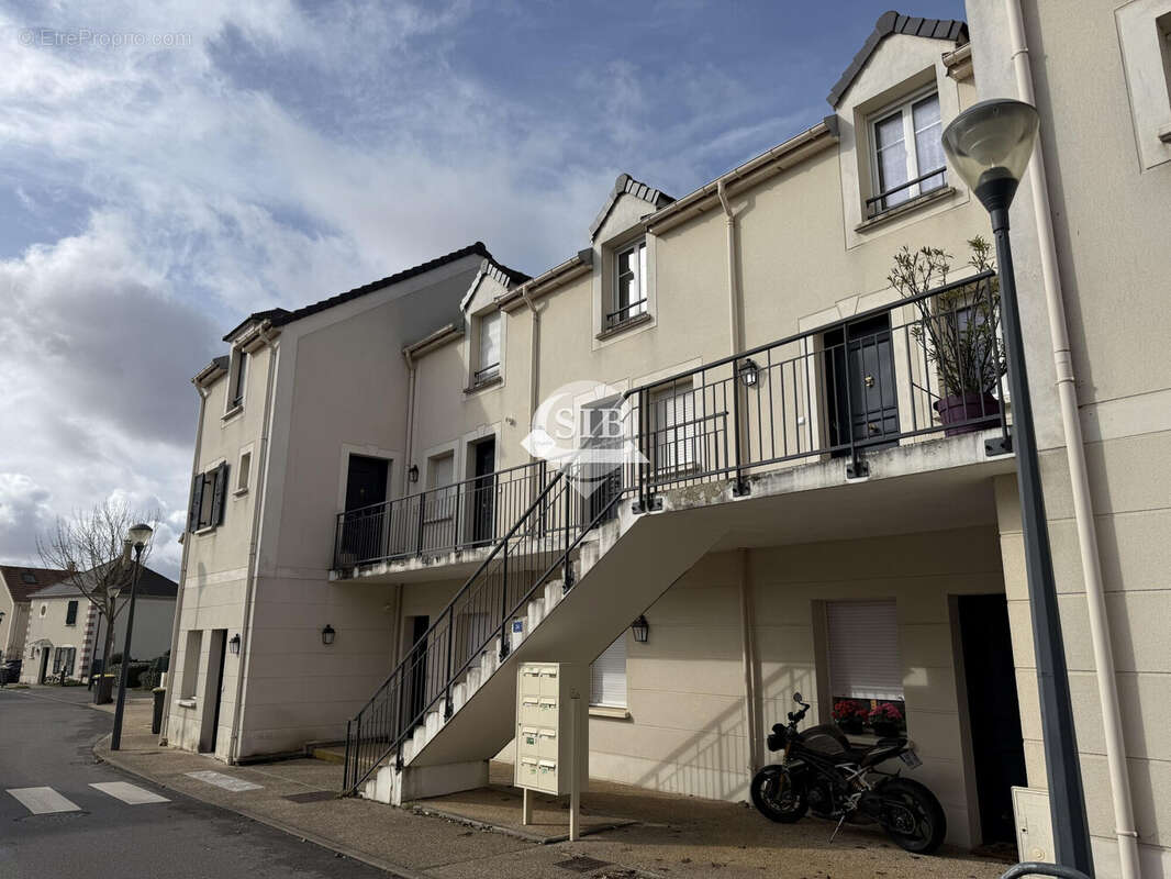 Appartement à VILLIERS-SUR-ORGE