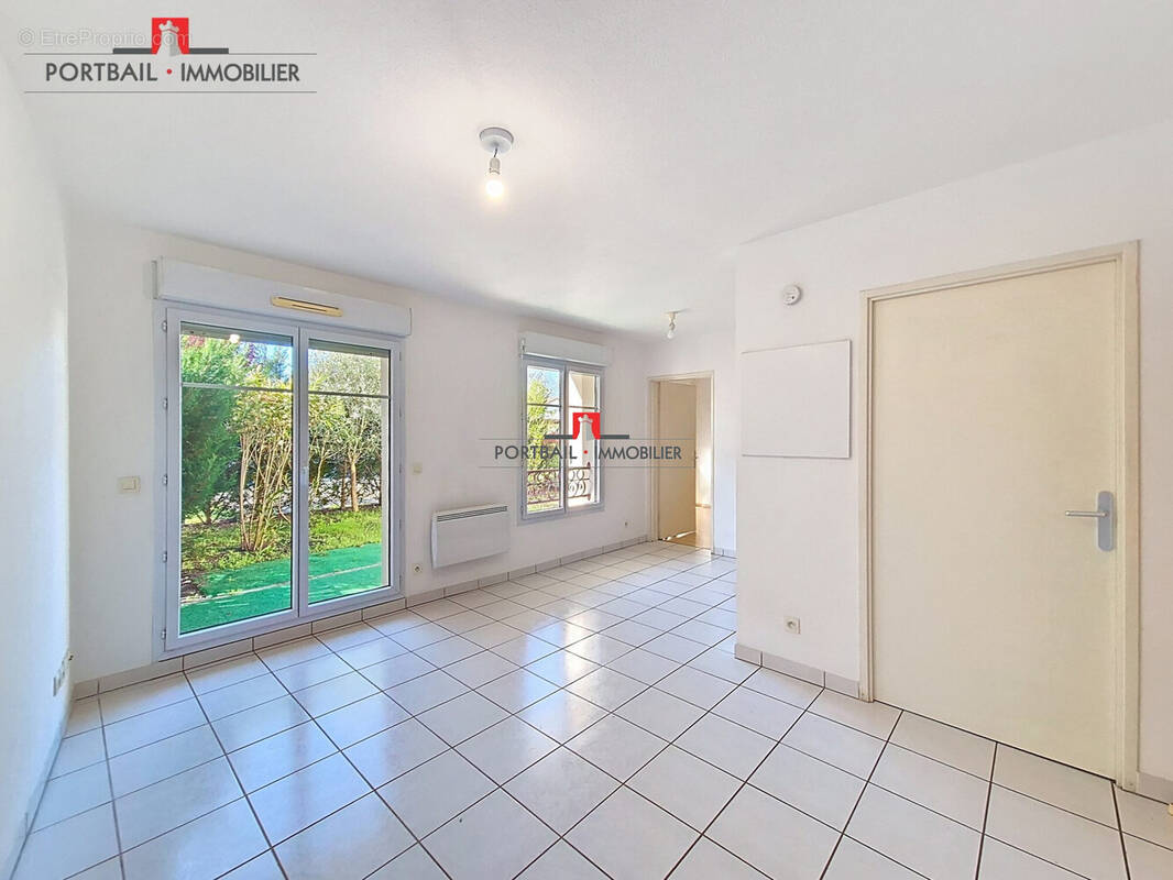 Appartement à CARBON-BLANC