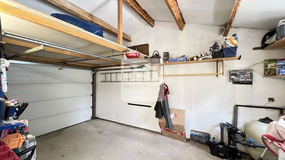 Maison à MORIERES-LES-AVIGNON