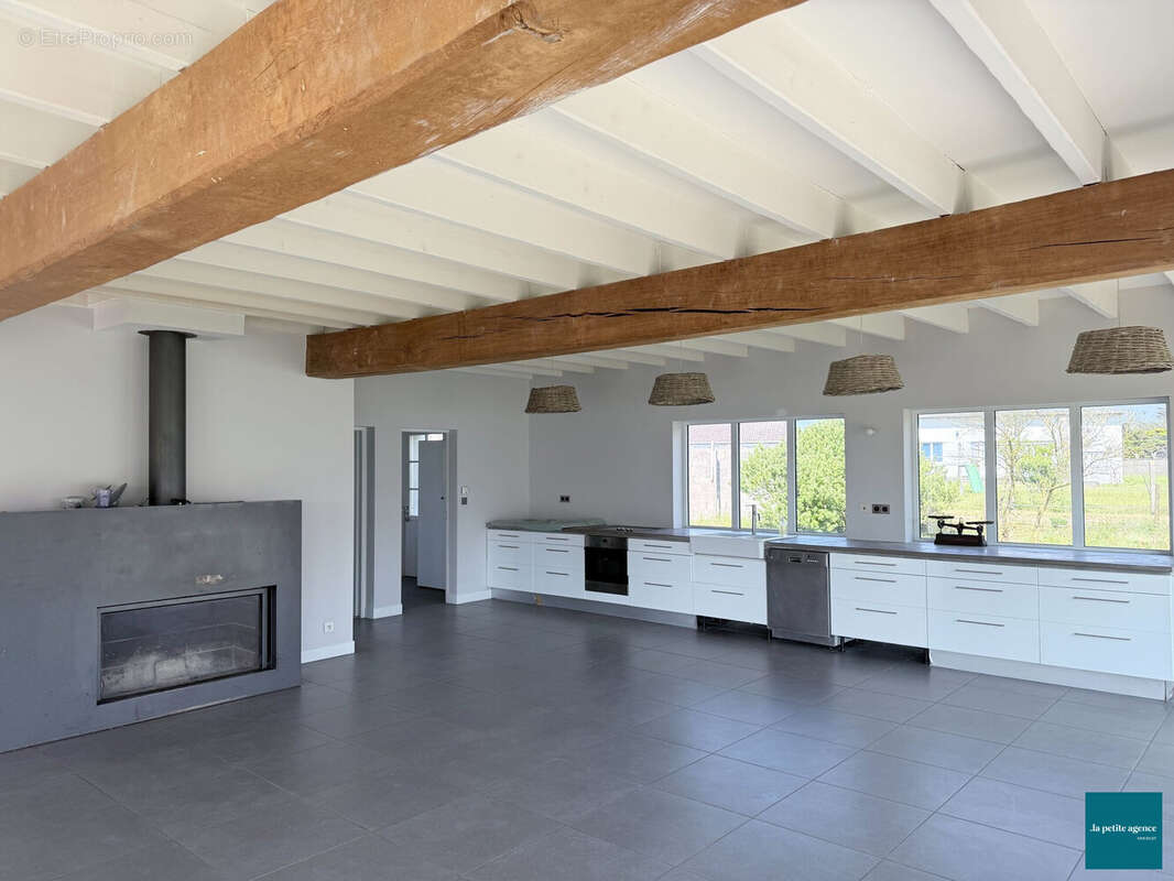 Maison à BRETTEVILLE-SUR-AY