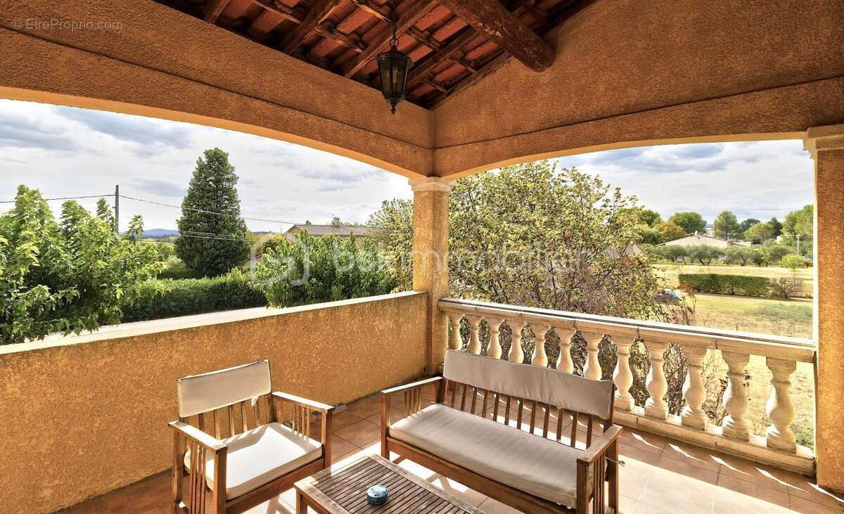 Maison à RIBAUTE-LES-TAVERNES