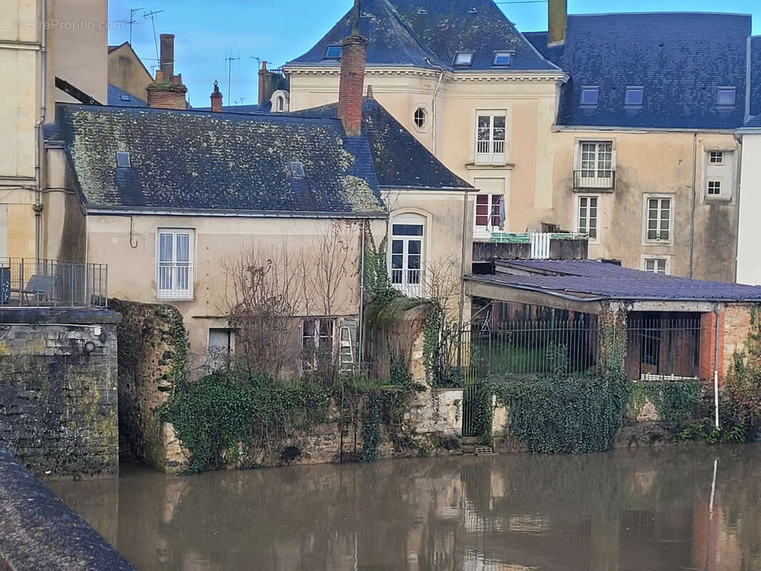 Appartement à SABLE-SUR-SARTHE