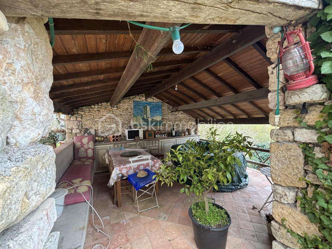 Maison à MARNES