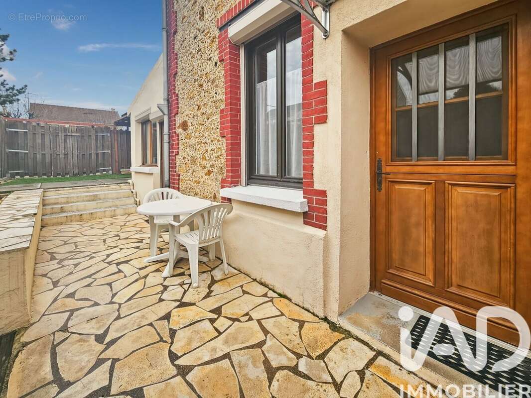 Photo 3 - Maison à VILLECRESNES