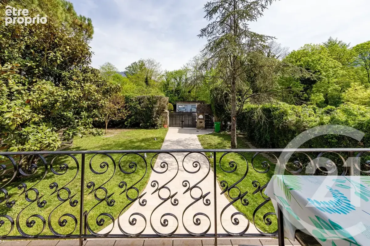 Maison 8 pièces 184 m² à vendre à Veurey-Voroize (38113) - photo 26