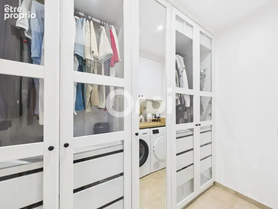 Entièrement rénové - traversant - garage - cave - piscines - photo 10