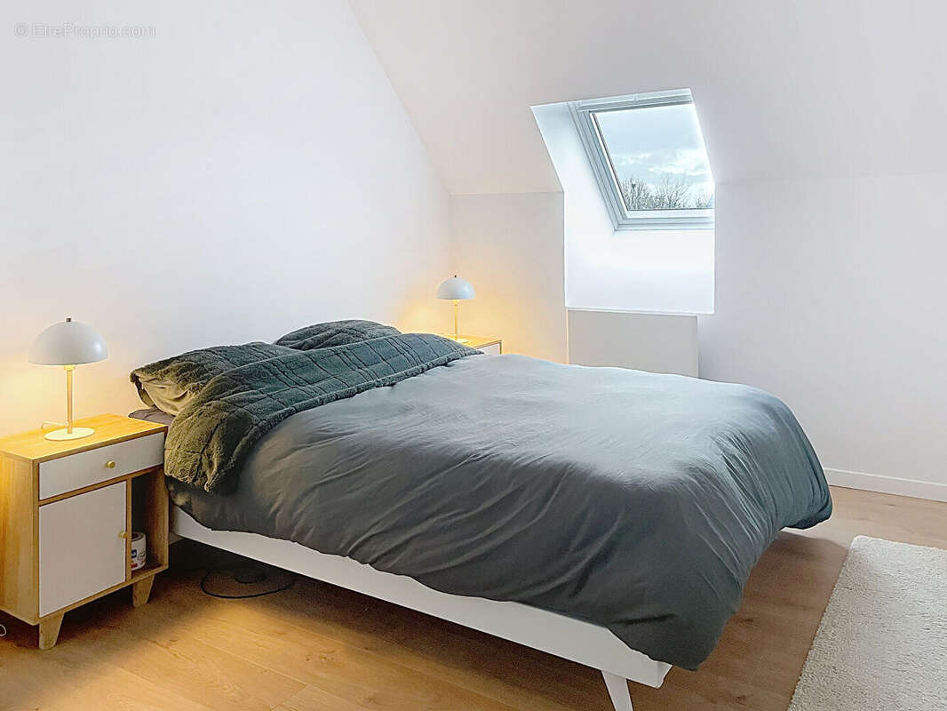 Maison à SAINT-JULIEN