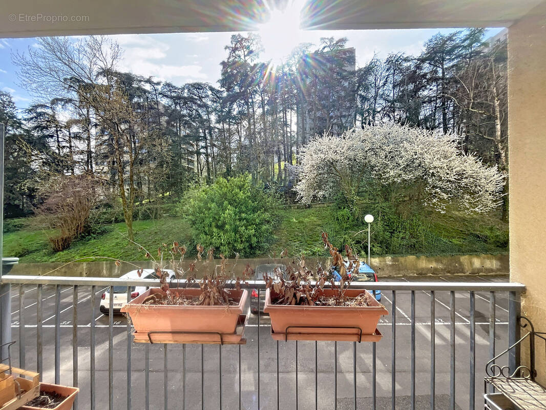 Appartement à OULLINS