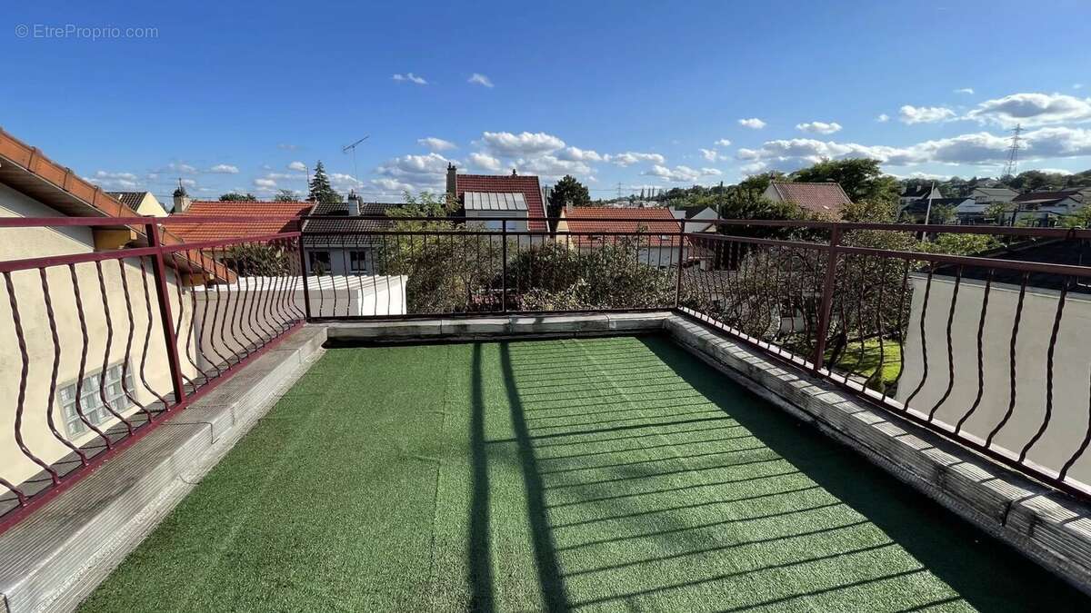 Maison à VILLEMOMBLE