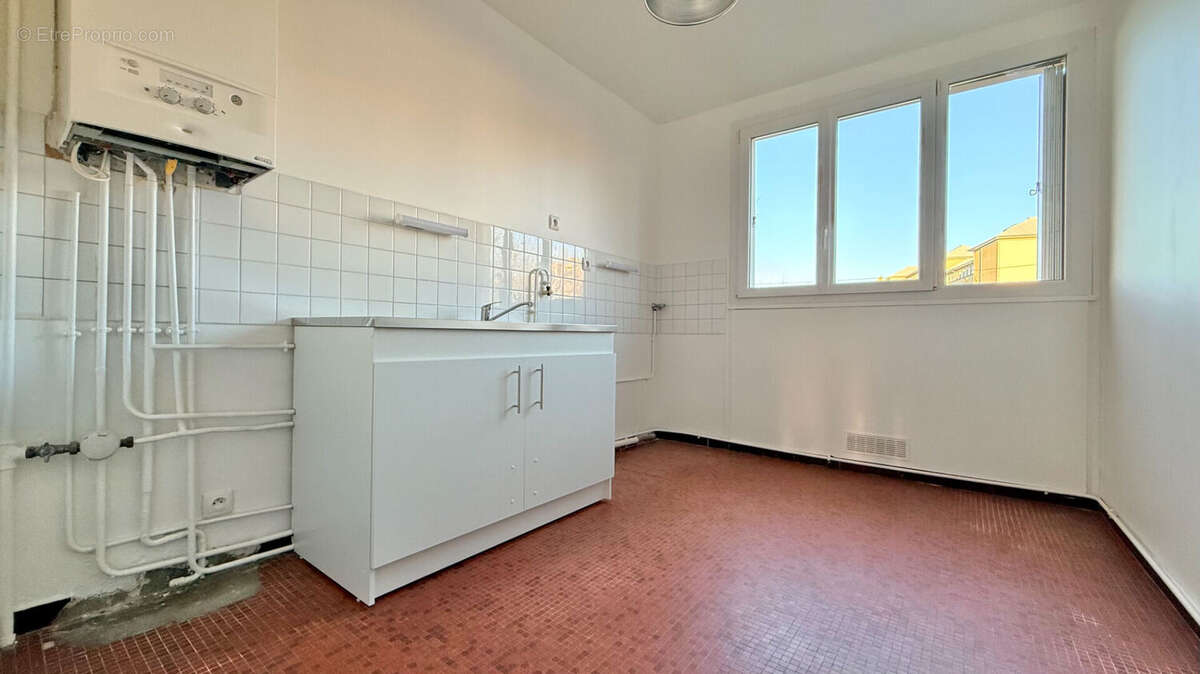 Appartement à CORBEIL-ESSONNES