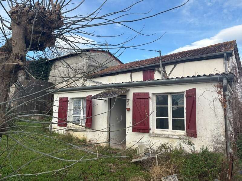 Maison à LARCEVEAU-ARROS-CIBITS