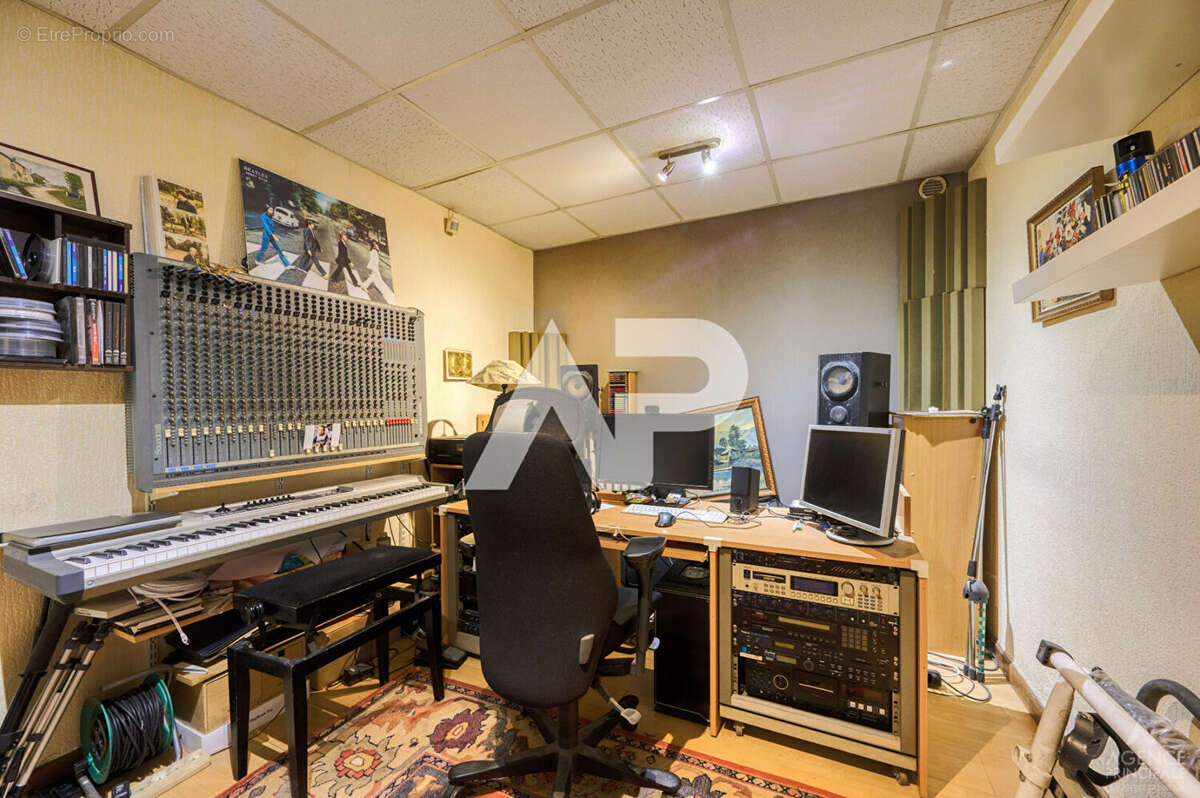 Maison à RUEIL-MALMAISON