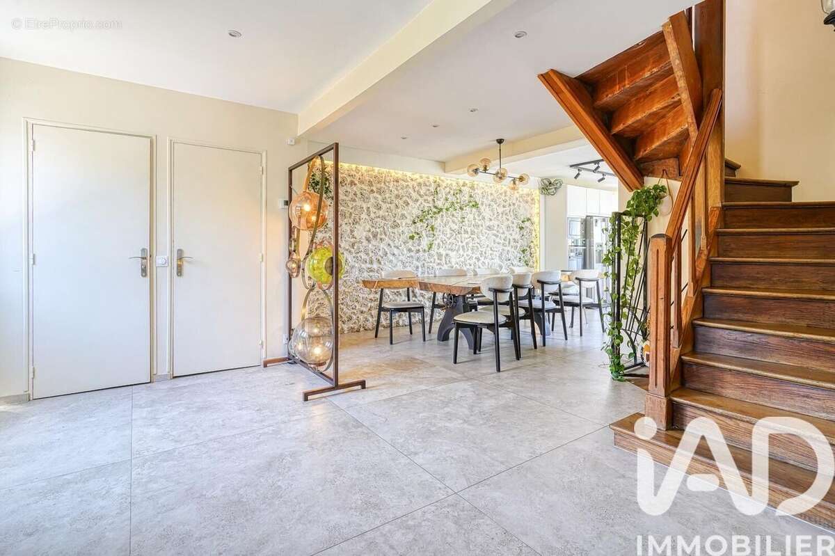 Photo 4 - Maison à CACHAN