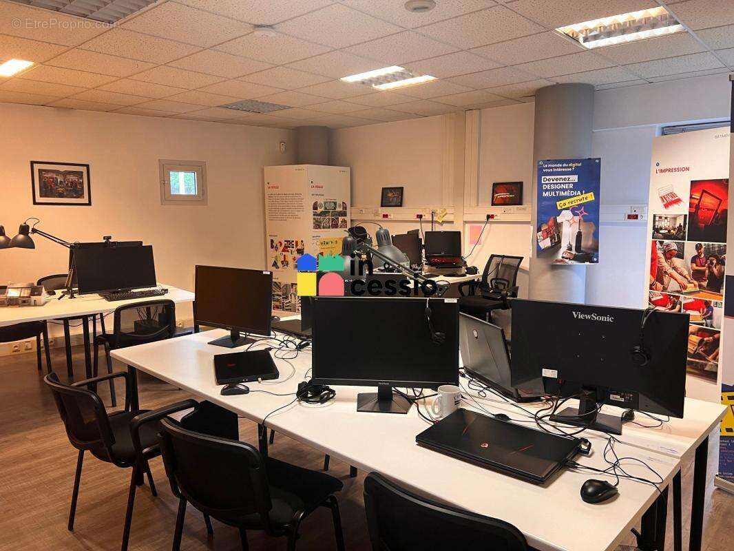 Beau plateau de bureaux à vendre, récents et en parfait état - photo 3