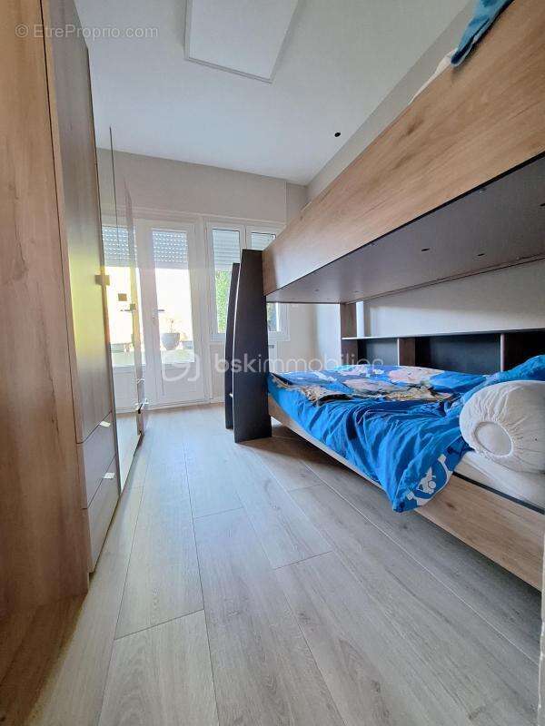 Maison à NEUVY-EN-SULLIAS