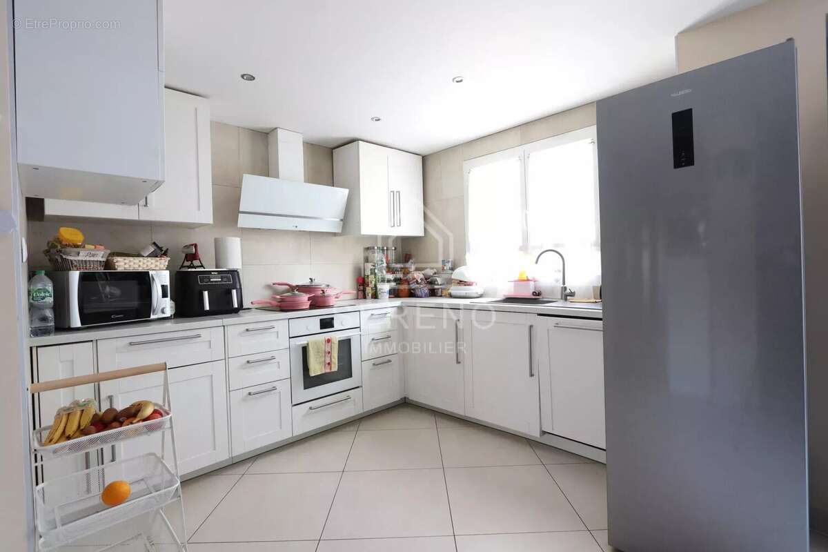 Maison à CHAMPS-SUR-MARNE