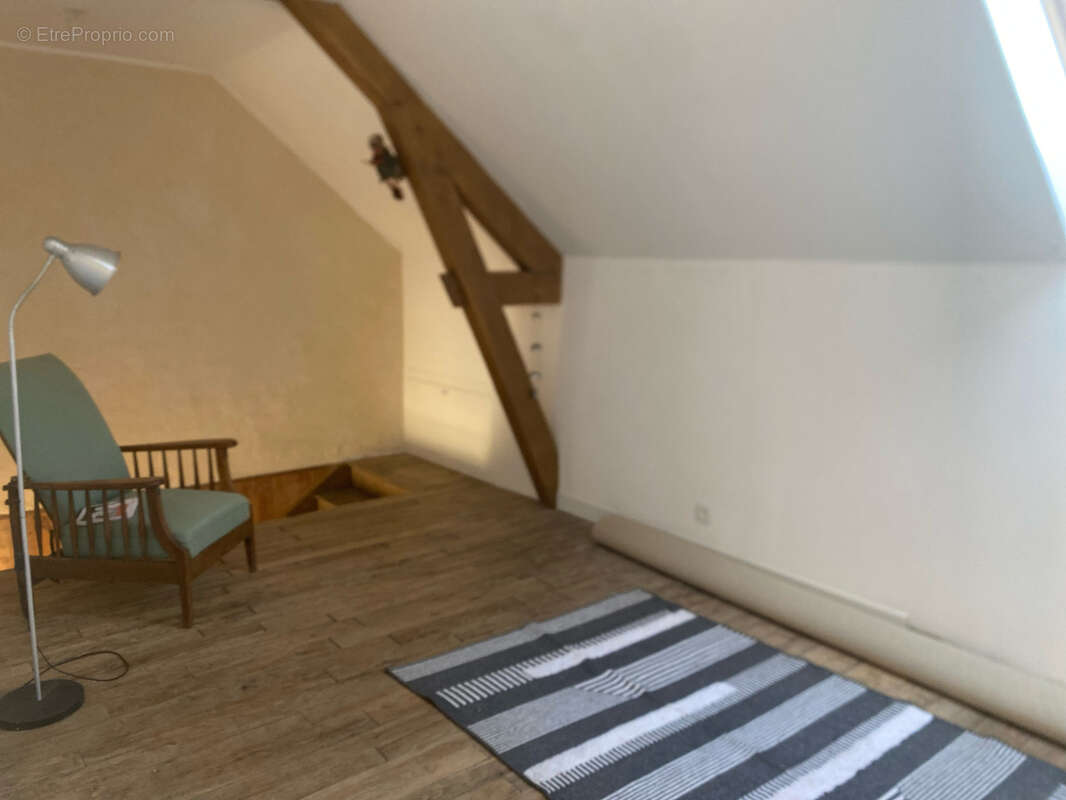 Maison à BENAYES