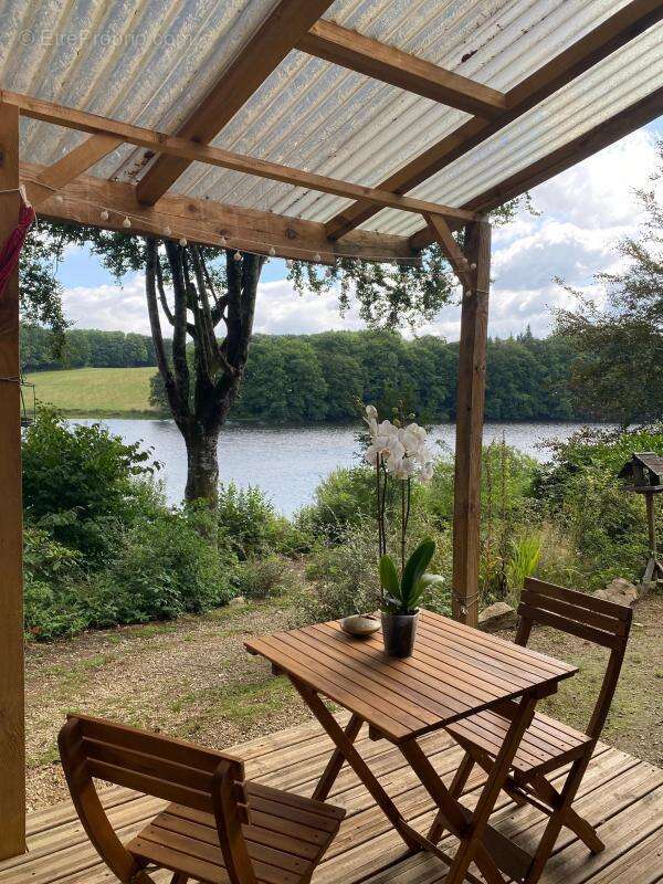 Maison à SAINT-JULIEN-LE-PETIT