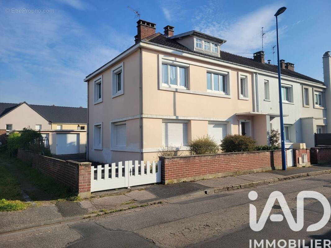 Photo 1 - Maison à SOTTEVILLE-LES-ROUEN