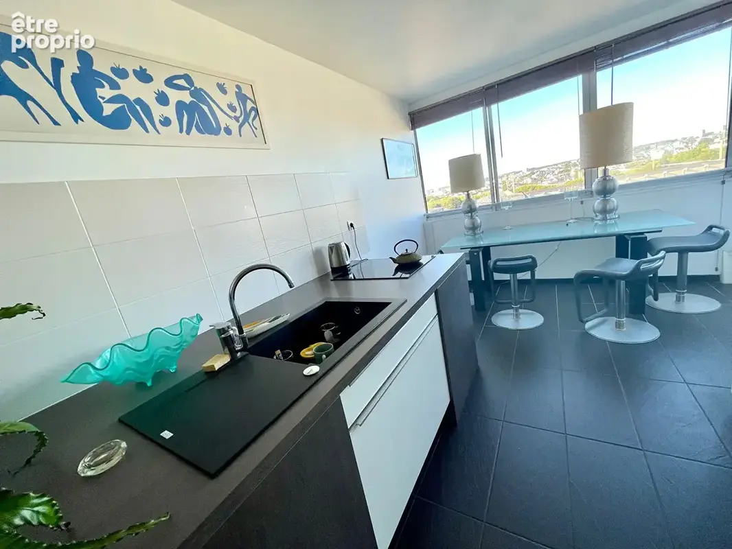 Hyper centre appartement ascenseur, balcon, garage - photo 6