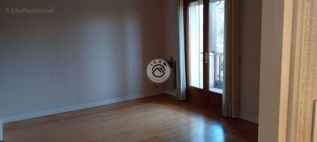 Maison à COULOUNIEIX-CHAMIERS