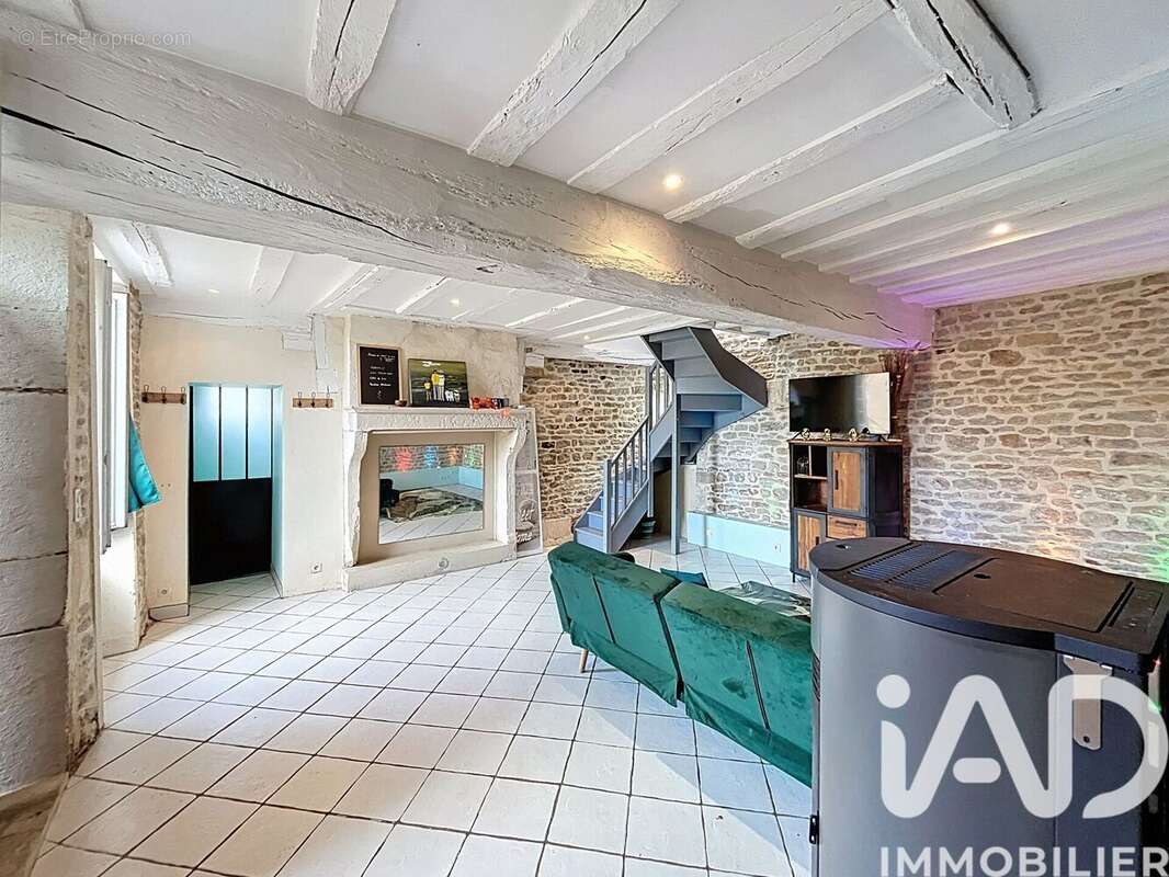 Maison 145 m² à Etaule  - photo 8