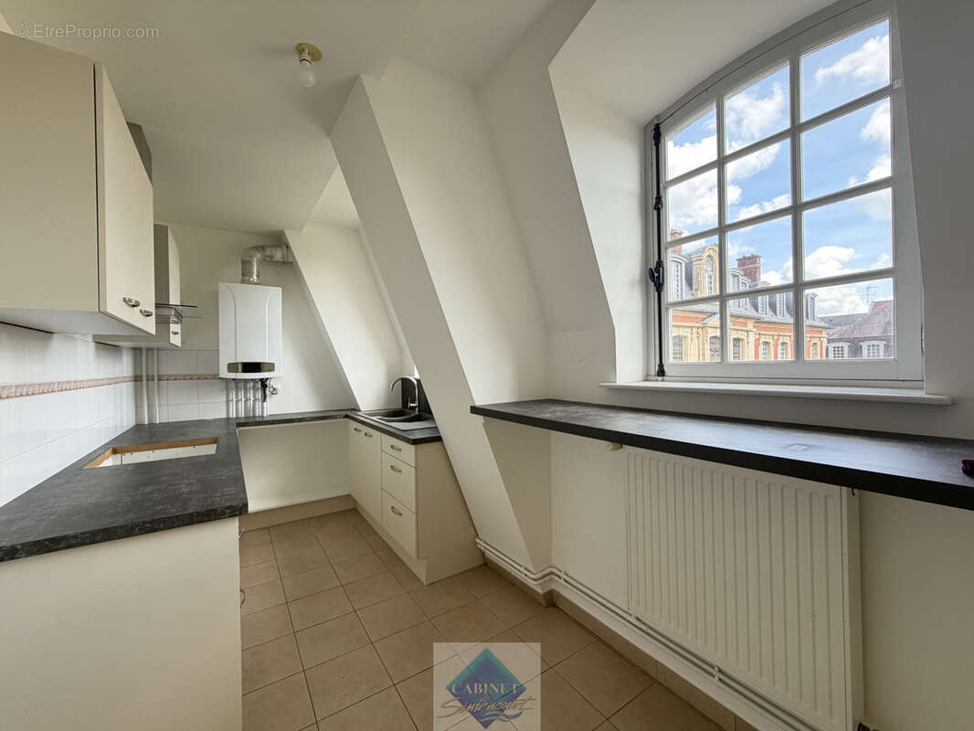 Appartement 2 chambres résidence sécurisée - photo 3