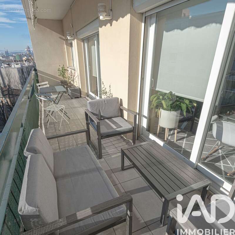 Photo 7 - Appartement à VILLEURBANNE