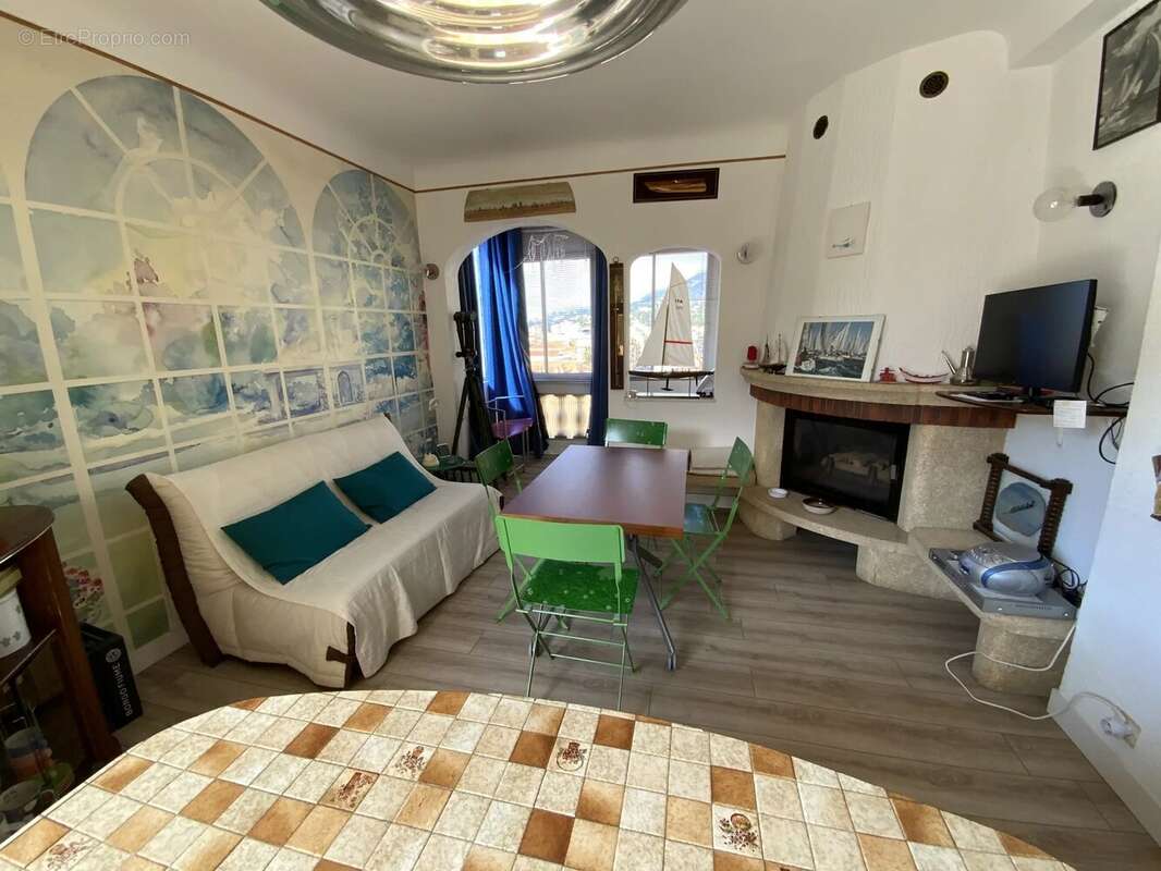 Appartement à MENTON