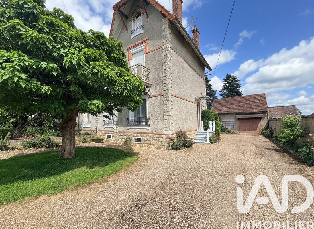 Photo 1 - Maison à LIGNIERES
