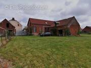 Maison à PREMONT