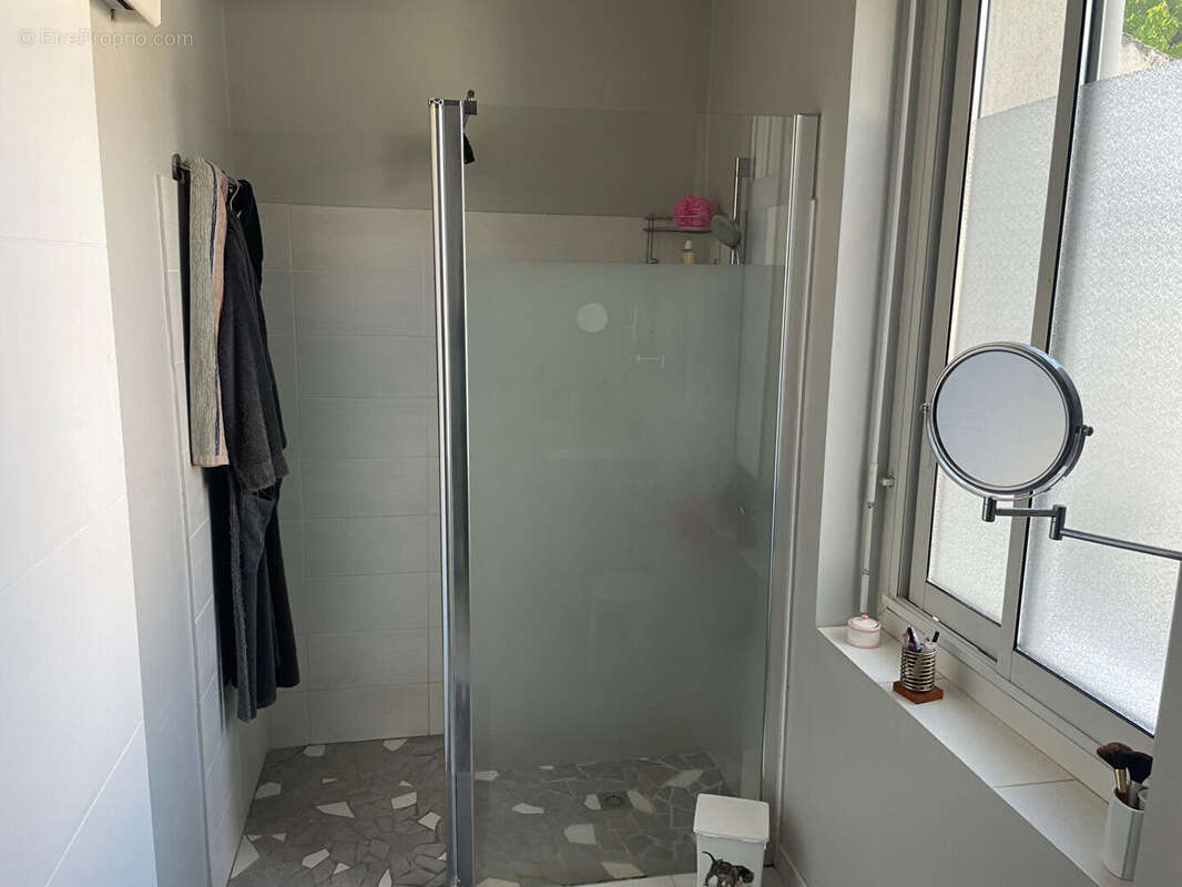 Maison à SAINTE-BAZEILLE