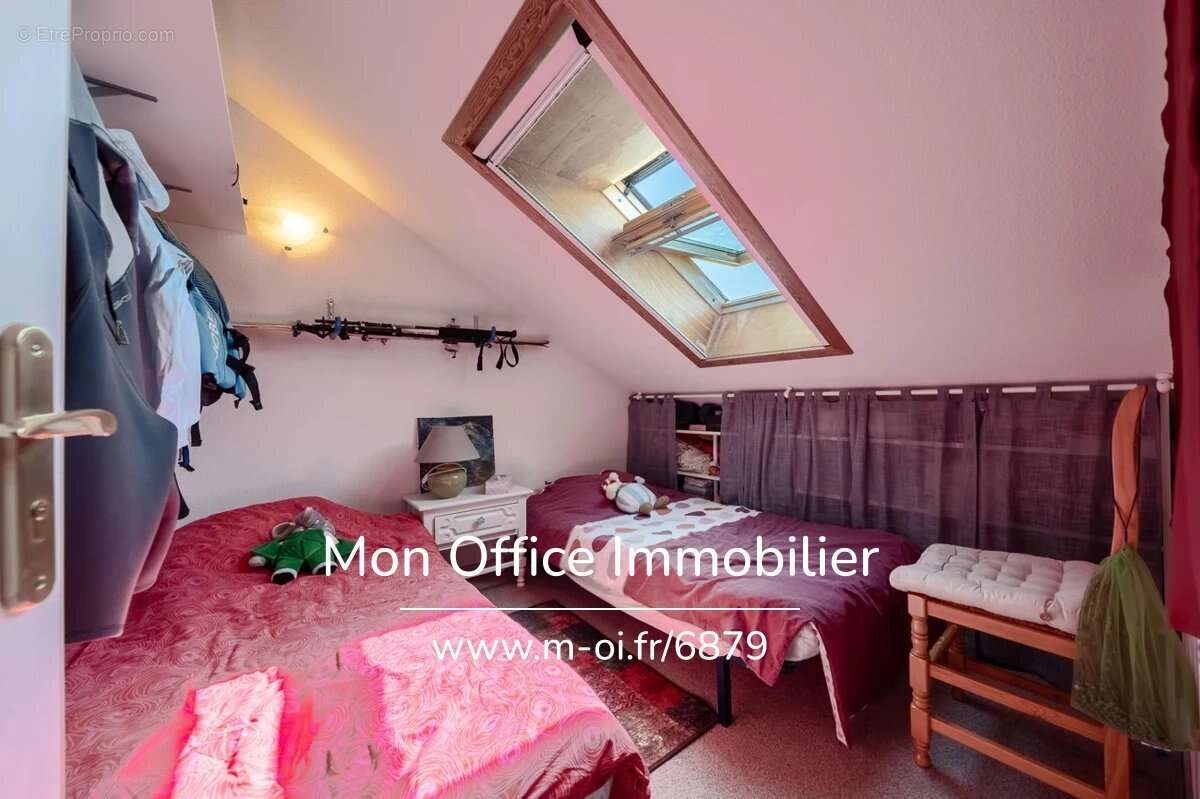 Référence : 6879-MTE - Maison T4 - 145 m² de jardin - proximité Lac - photo 10
