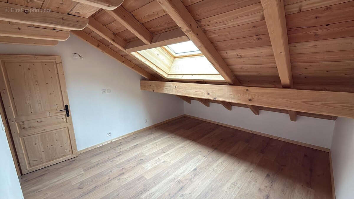 Maison à ESSERTS-BLAY