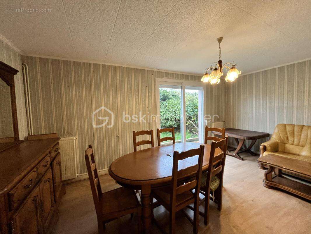 Maison Familiale - Idéal Premier Achat ou Projet de Rénovation ! - photo 3